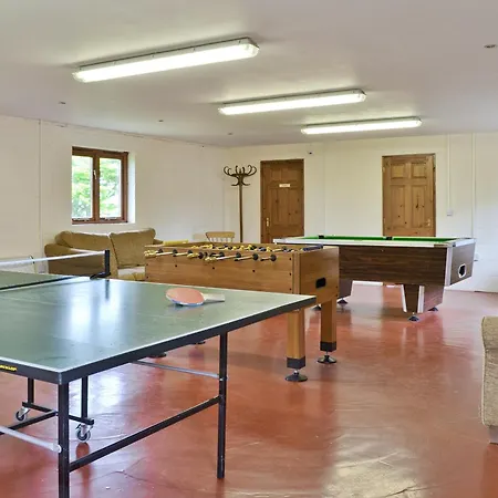New Park Farm - Church * Ireby
